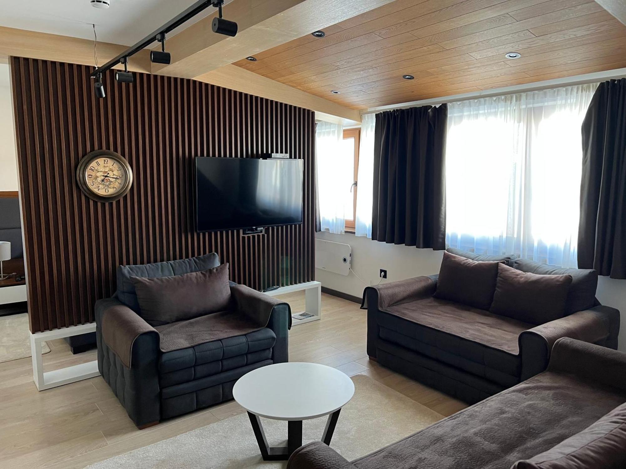 Family Apartmans Harry- Apartmans Of The Apart Hotel & Spa Zoned, Kopaonik - Special Benefit, Children Up To 13 Years Of Age Accompanied By Two Adults Stay For Free-Parking-Breakfast-Pool&Spa Zewnętrze zdjęcie
