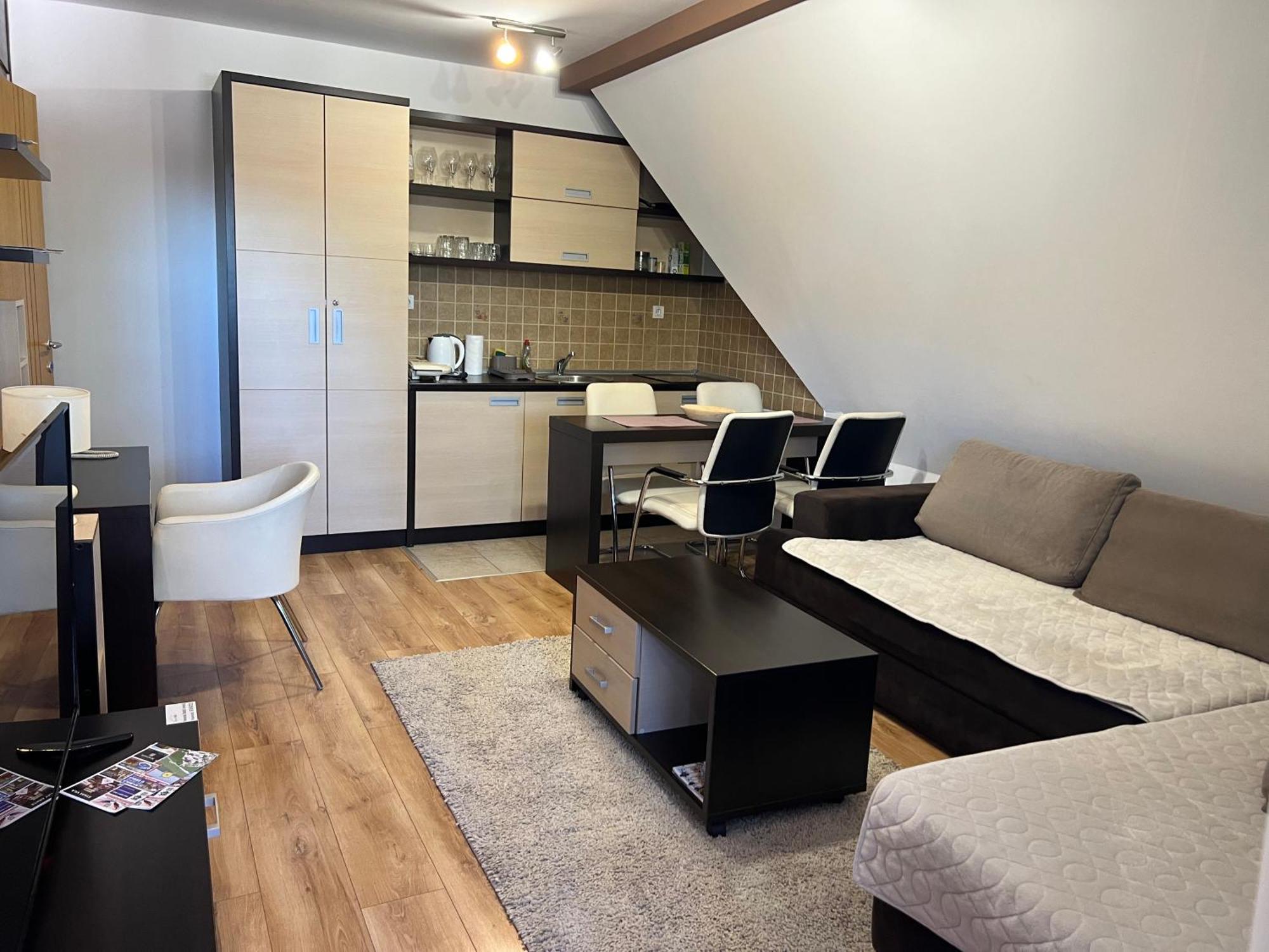 Family Apartmans Harry- Apartmans Of The Apart Hotel & Spa Zoned, Kopaonik - Special Benefit, Children Up To 13 Years Of Age Accompanied By Two Adults Stay For Free-Parking-Breakfast-Pool&Spa Zewnętrze zdjęcie